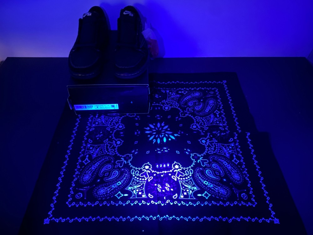 Travis Scott x Air Jordan 1 Low OG  DM7866-001