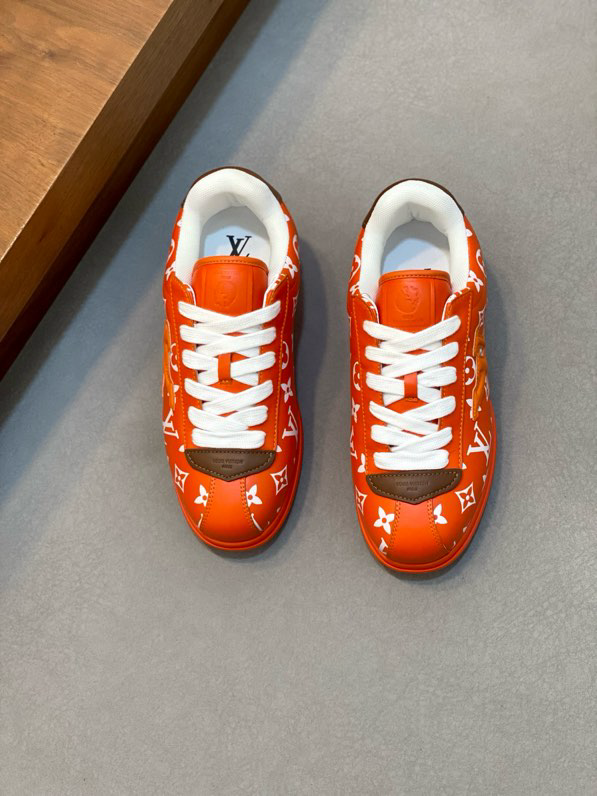 LV Sneaker 16