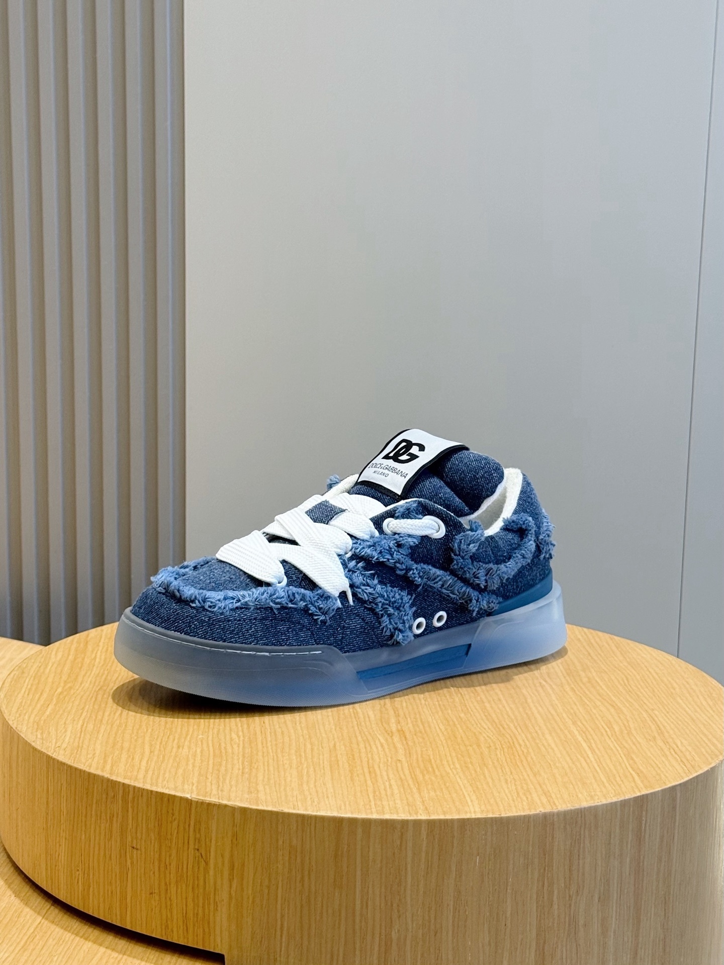 Dolce Gabbana sneaker blue